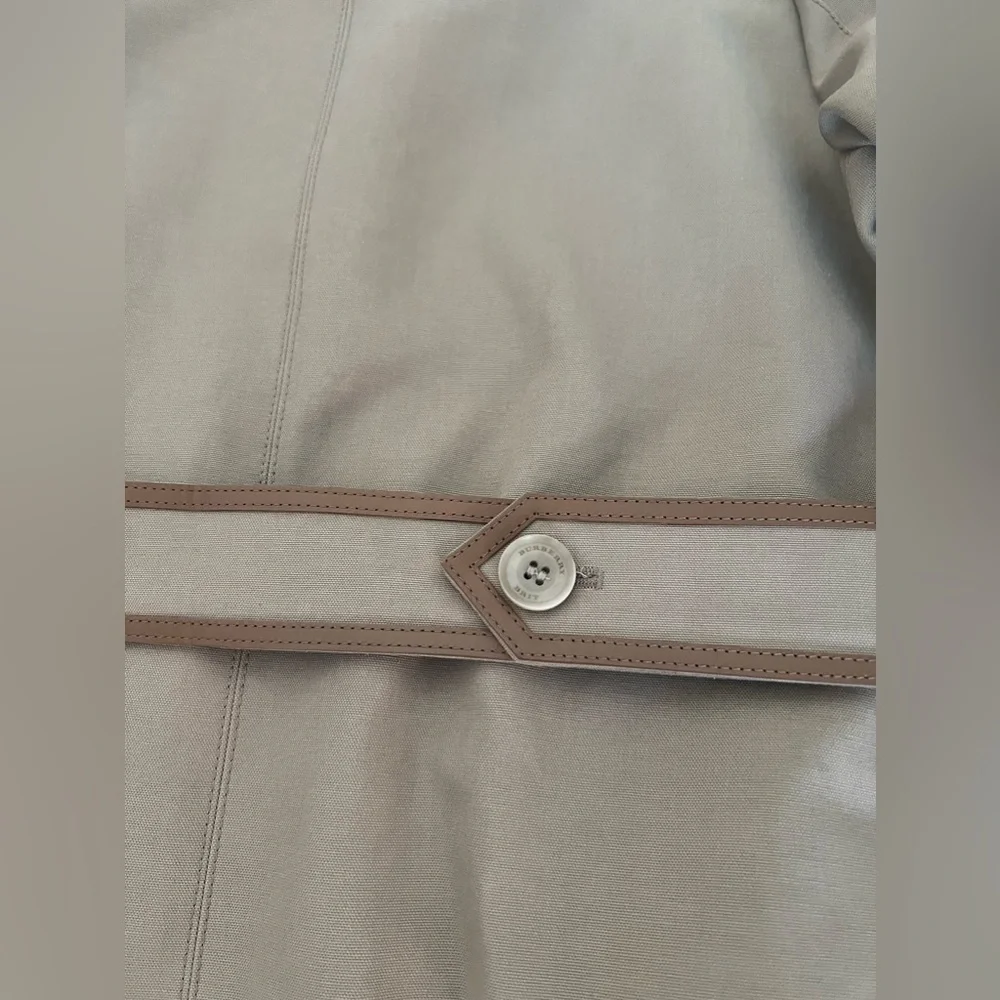 Burberry Brit Coat Size: S leather trimmed - Picture 6 of 16